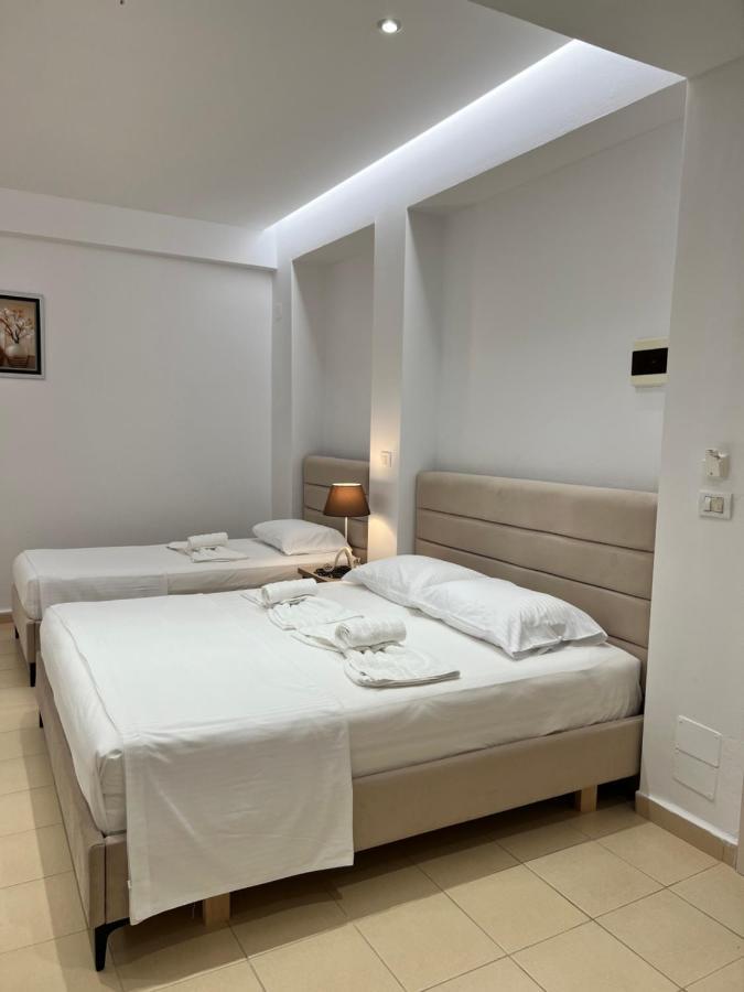 Hotel Moscopole Ksamil Eksteriør bilde