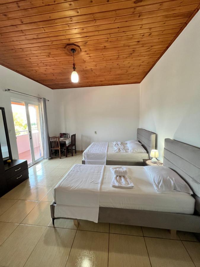 Hotel Moscopole Ksamil Eksteriør bilde