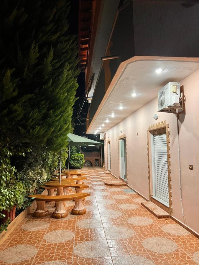 Hotel Moscopole Ksamil Eksteriør bilde