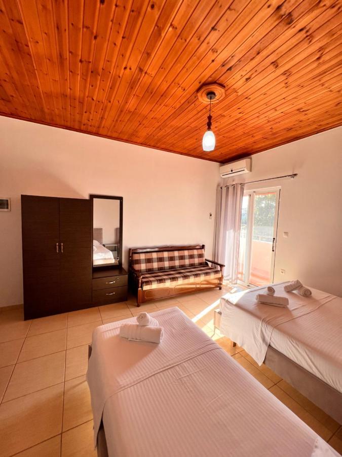Hotel Moscopole Ksamil Eksteriør bilde